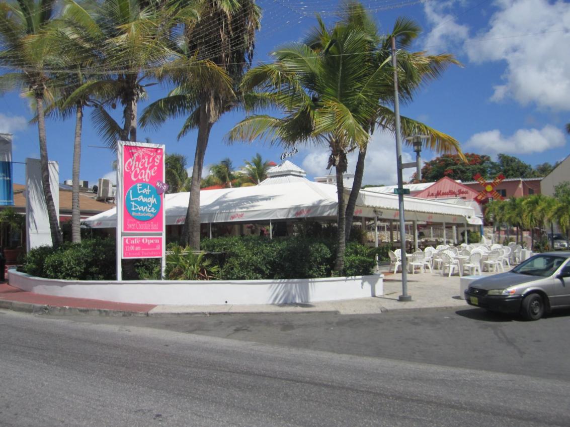 SXM Maho for sale BIG Commercial Space, former famous Cheri's Cafe