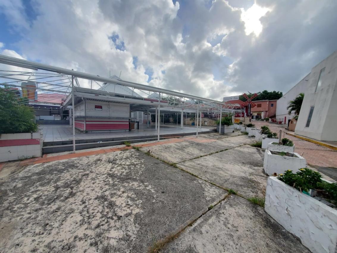 SXM Maho for sale BIG Commercial Space, former famous Cheri's Cafe