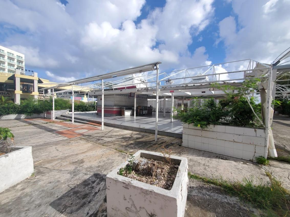 SXM Maho for sale BIG Commercial Space, former famous Cheri's Cafe
