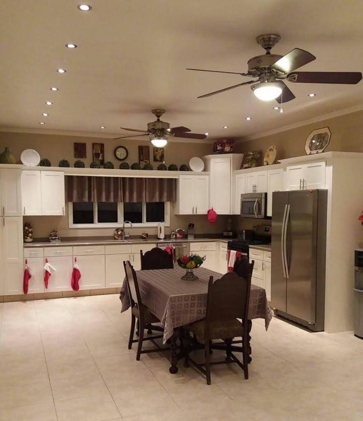 SXM stand alone home for sale in Dawn Beach with additional rental