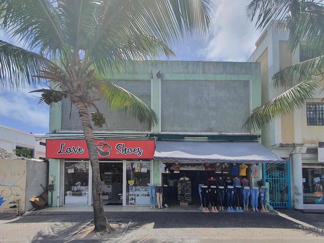 Sint Maarten property for sale, Backstreet Philipsburg, 2-story building on 213sqm lot