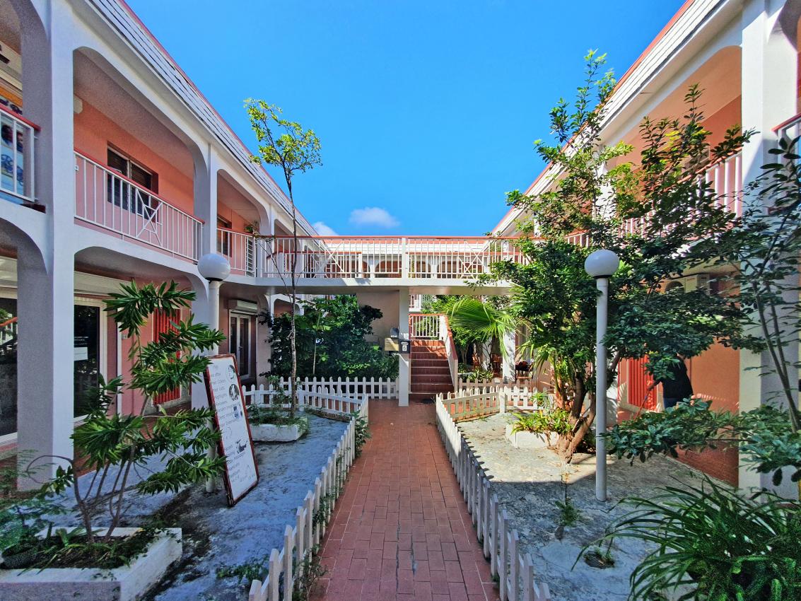 For sale The Plaza Building, iconic commercial place located in Philipsburg   St Maarten Caribbean