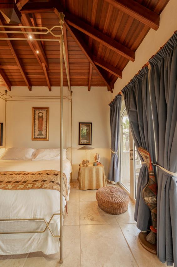 St Martin property for sale: Villa D ‘Art Terres Basses, Luxurious Real Estate 