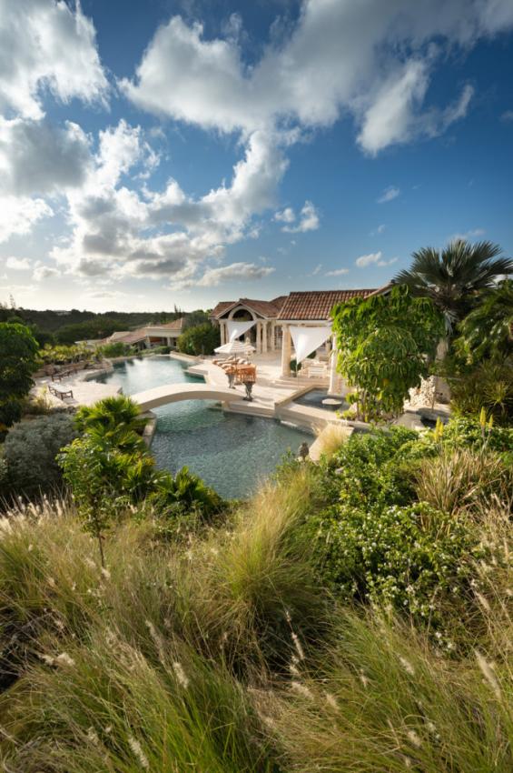 St Martin property for sale: Villa D ‘Art Terres Basses, Luxurious Real Estate 