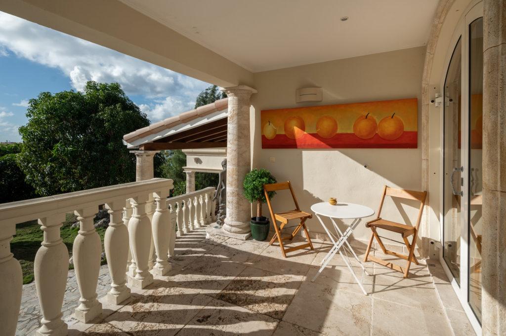 St Martin property for sale: Villa D ‘Art Terres Basses, Luxurious Real Estate 