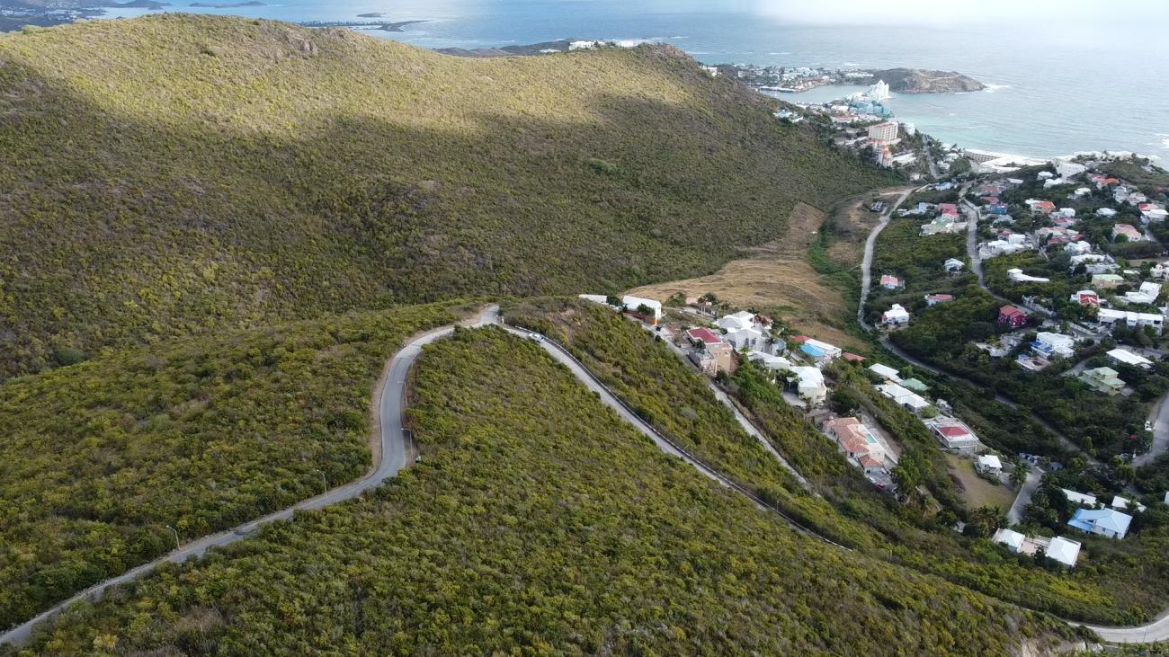 Land for sale in St Maarten with a ready project Surya Villas at Ocean View Terrace
