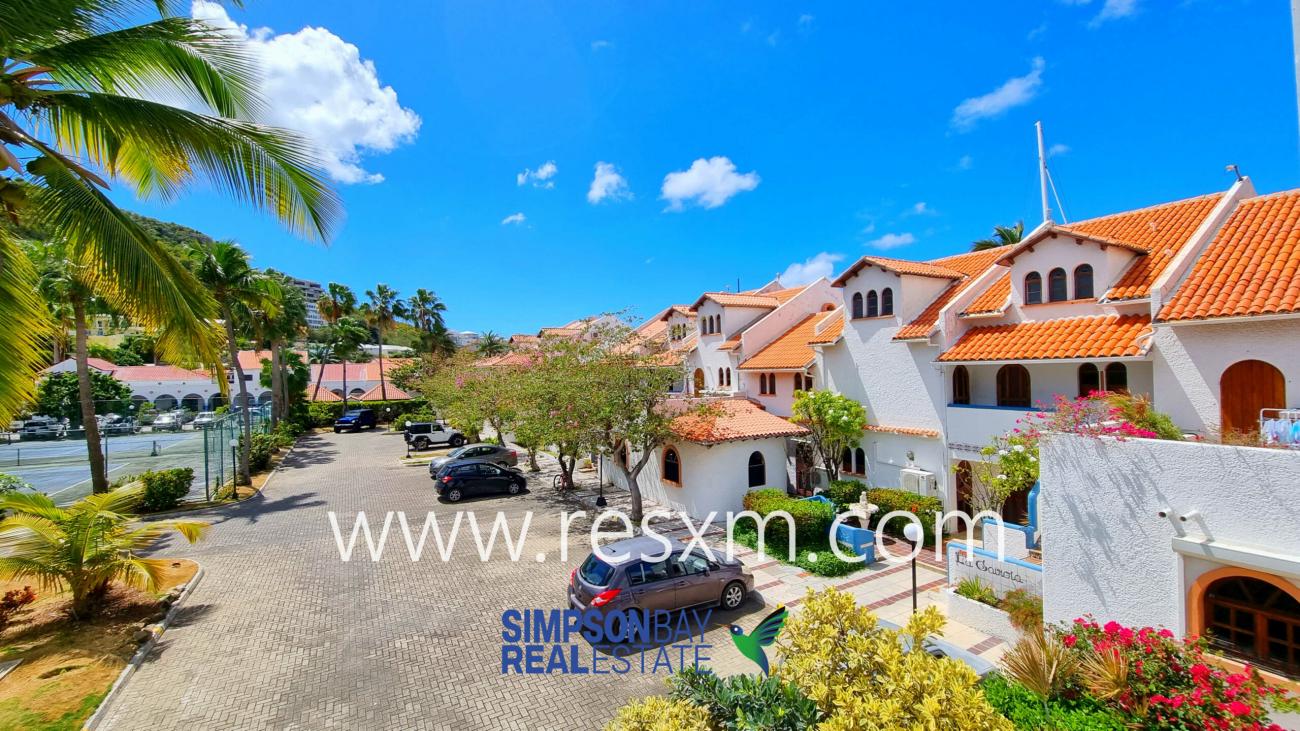 St Maarten luxurious condo 2 bedrooms in Simpson