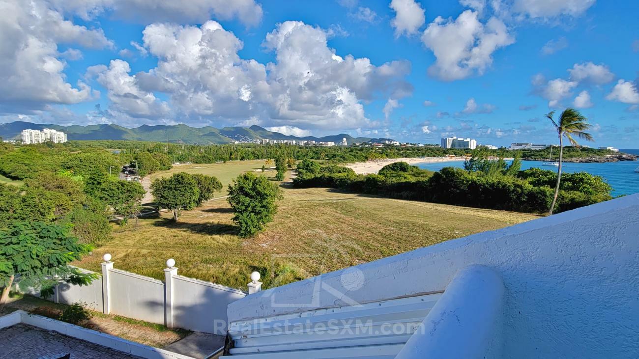 St Maarten condo for sale in Cupecoy Beach Club, oceanfront