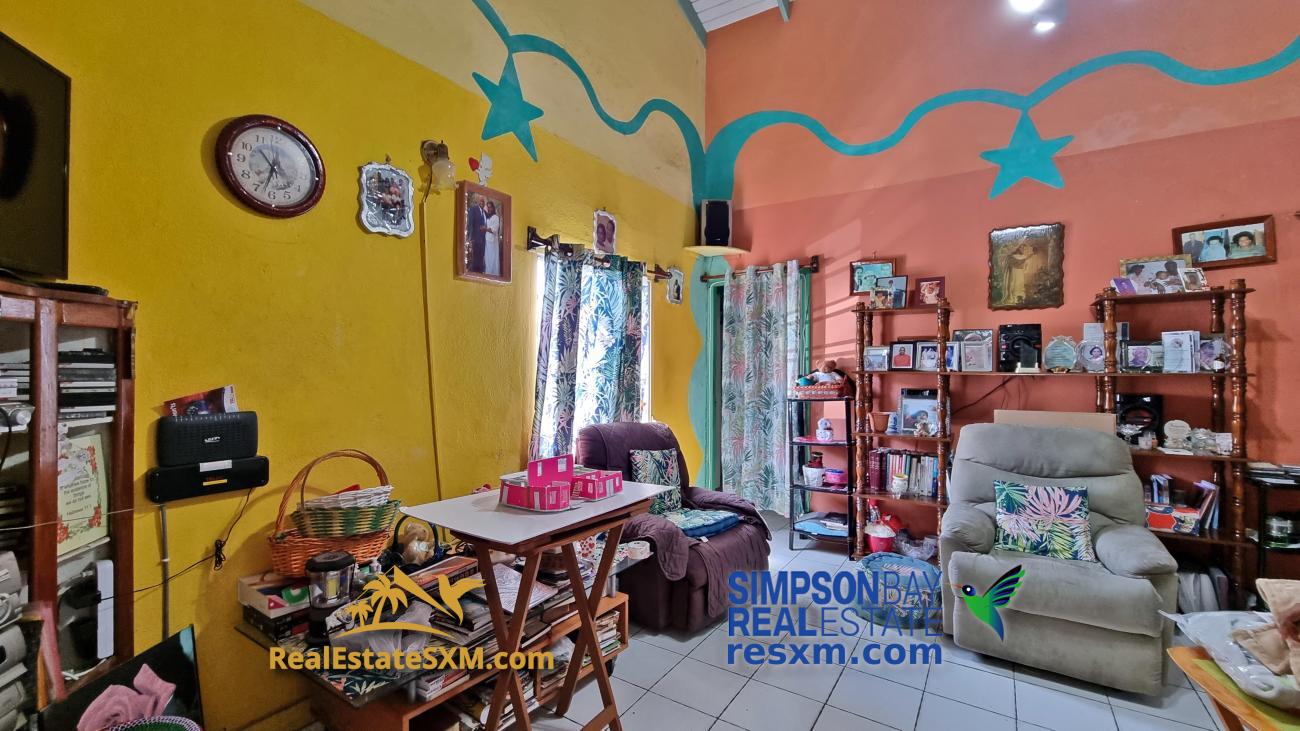 3-bedrooms standalone family house for sale in Sint Maarten, South Reward Fixer Upper [exclusive]