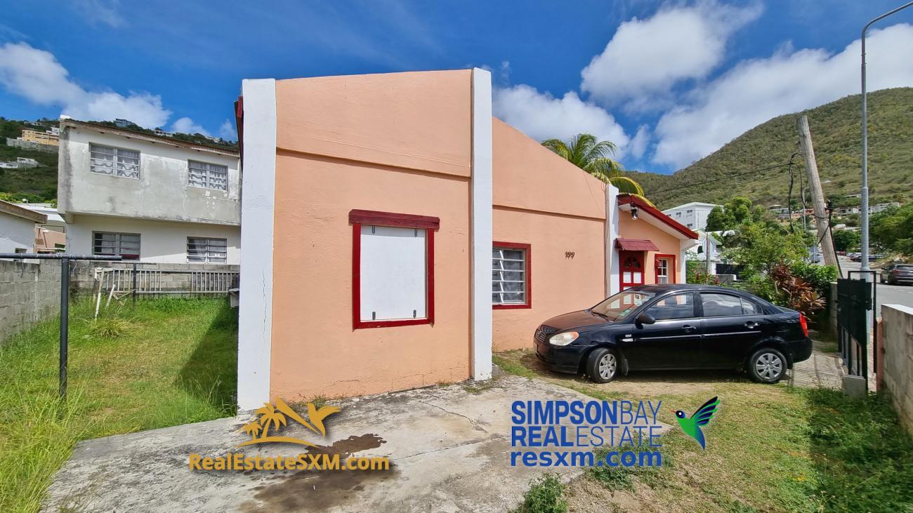 3-bedrooms standalone family house for sale in Sint Maarten, South Reward Fixer Upper [exclusive]