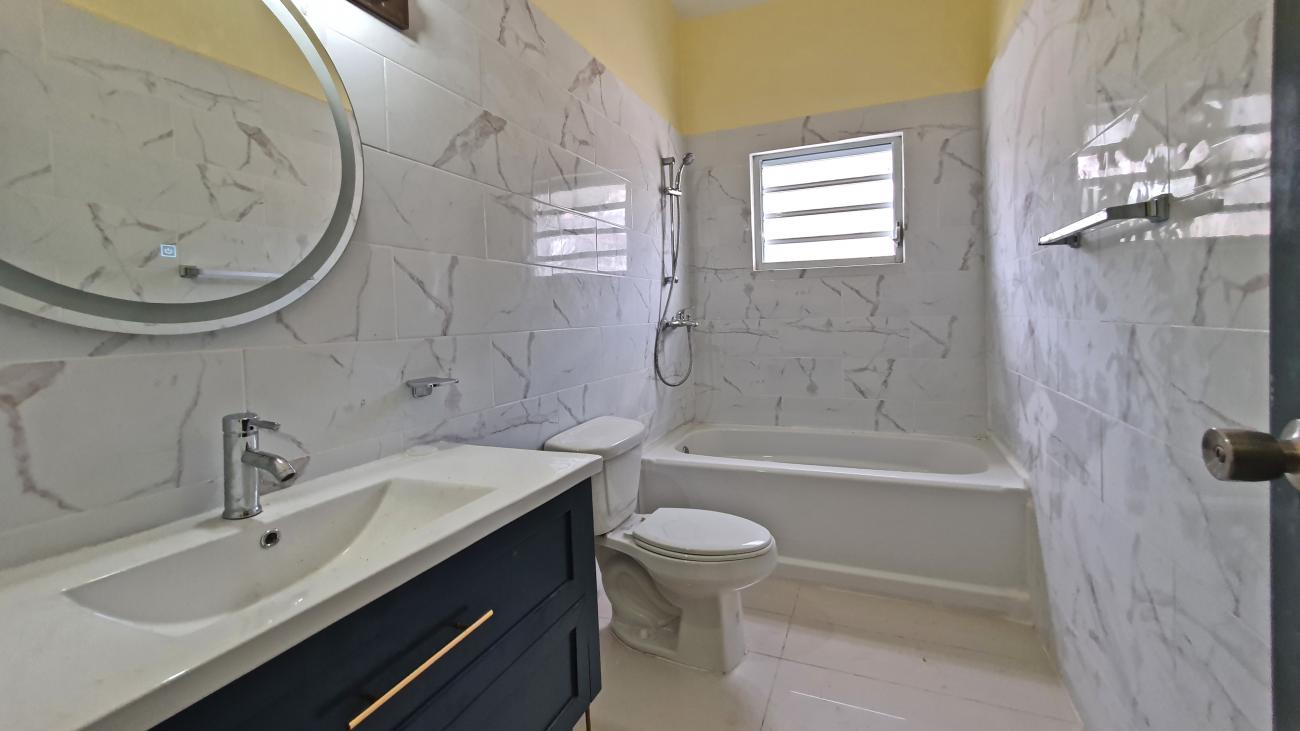 SXM apartment for rent Blue Mountain Estate very large 3 bedrooms brand NEW semi furnished