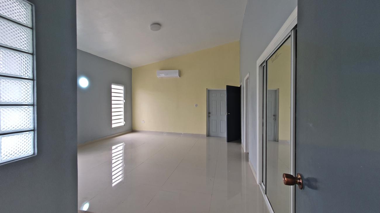 SXM apartment for rent Blue Mountain Estate very large 3 bedrooms brand NEW semi furnished