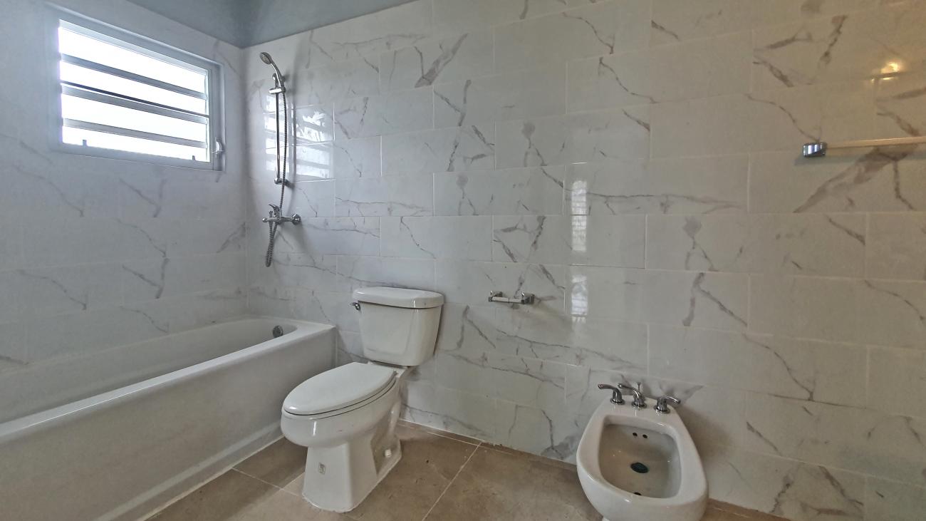 SXM apartment for rent Blue Mountain Estate very large 3 bedrooms brand NEW semi furnished
