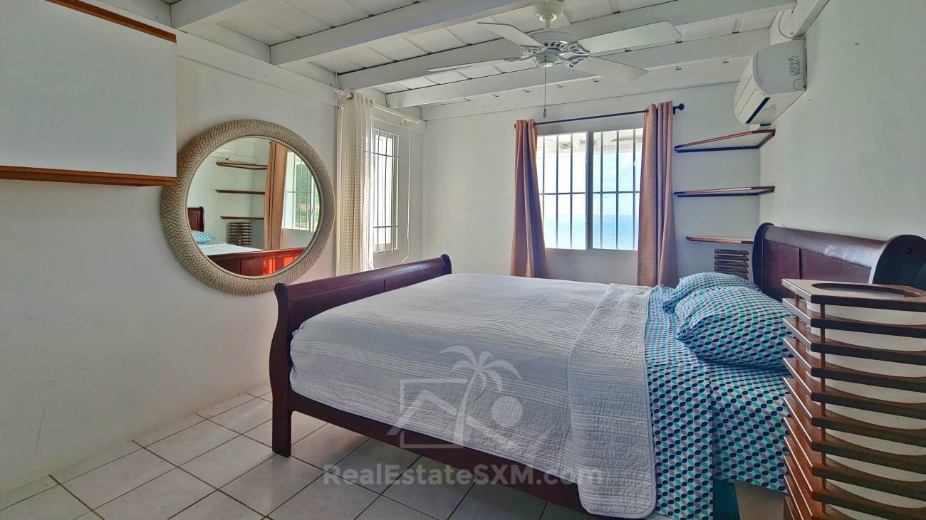 St Maarten unique house for sale in Belair 6-bedrooms, amazing views, great rental potential