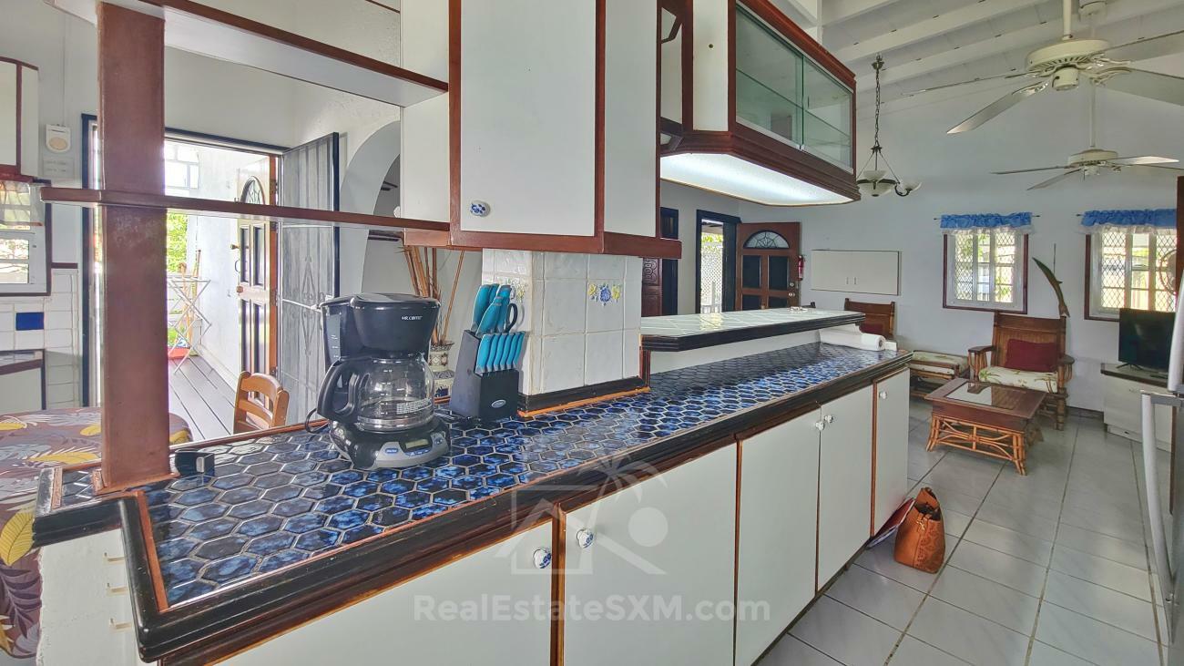 St Maarten unique house for sale in Belair 6-bedrooms, amazing views, great rental potential