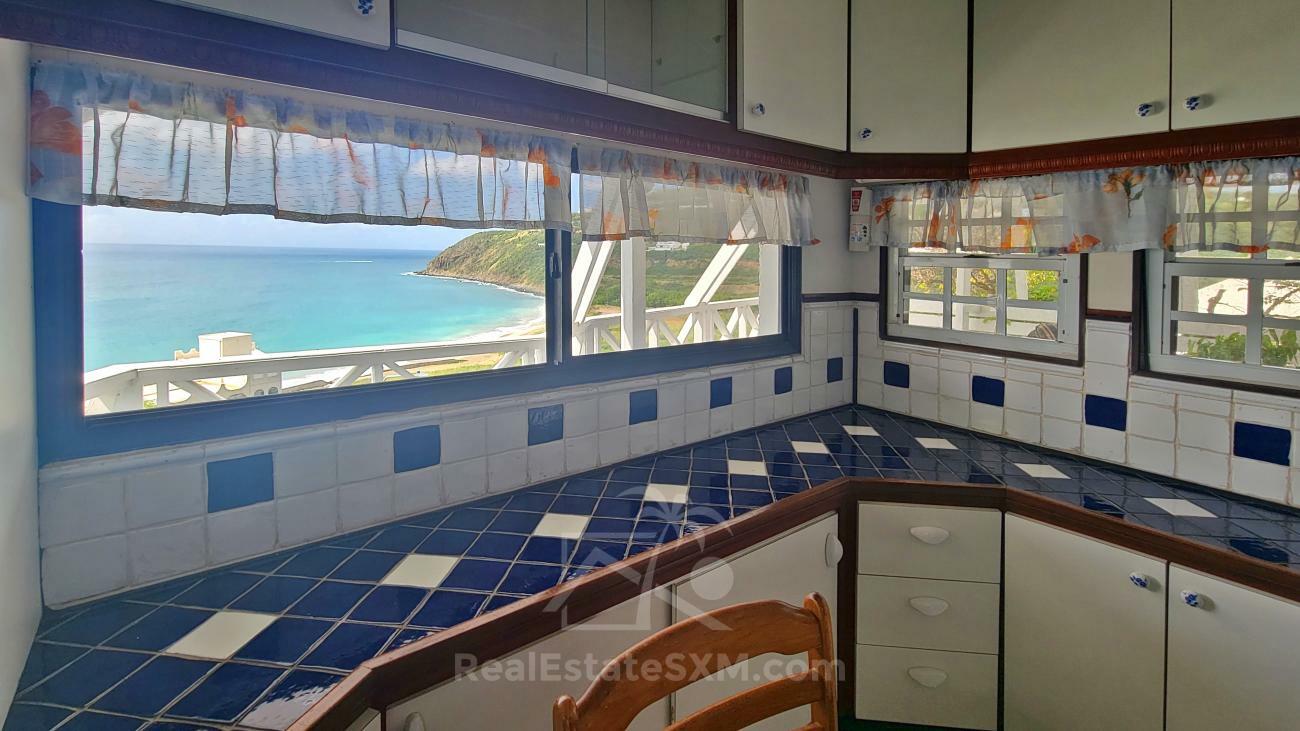 St Maarten unique house for sale in Belair 6-bedrooms, amazing views, great rental potential