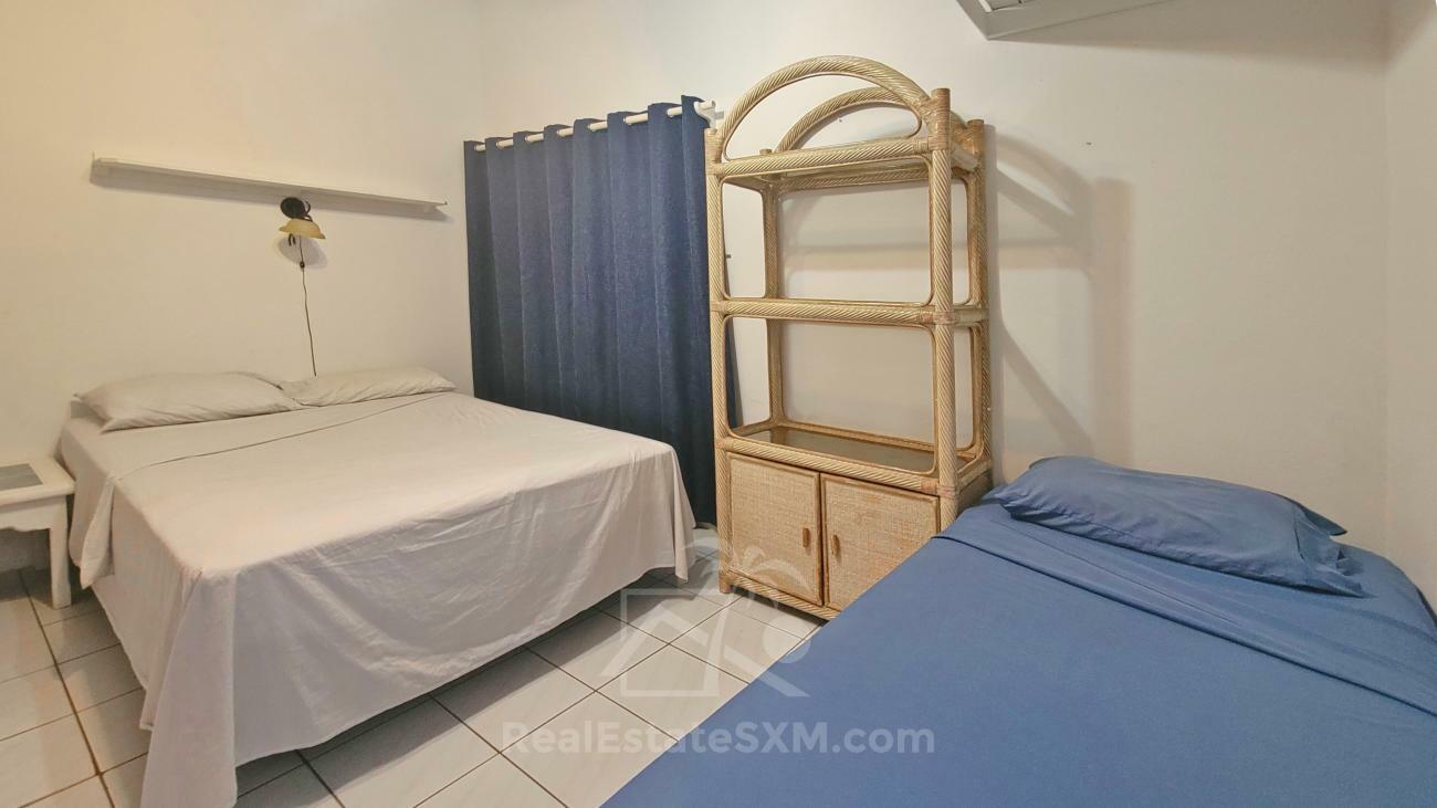 St Maarten unique house for sale in Belair 6-bedrooms, amazing views, great rental potential