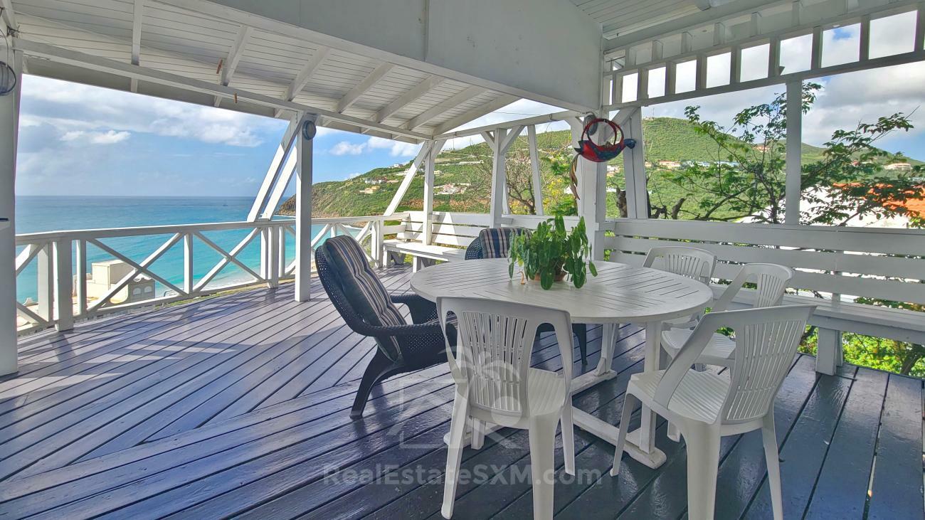 St Maarten unique house for sale in Belair 6-bedrooms, amazing views, great rental potential