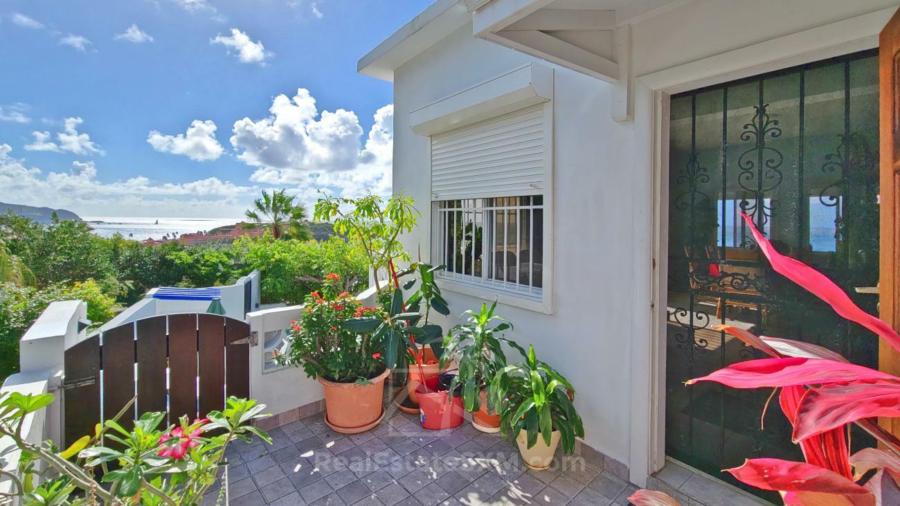 St Maarten unique house for sale in Belair 6-bedrooms, amazing views, great rental potential