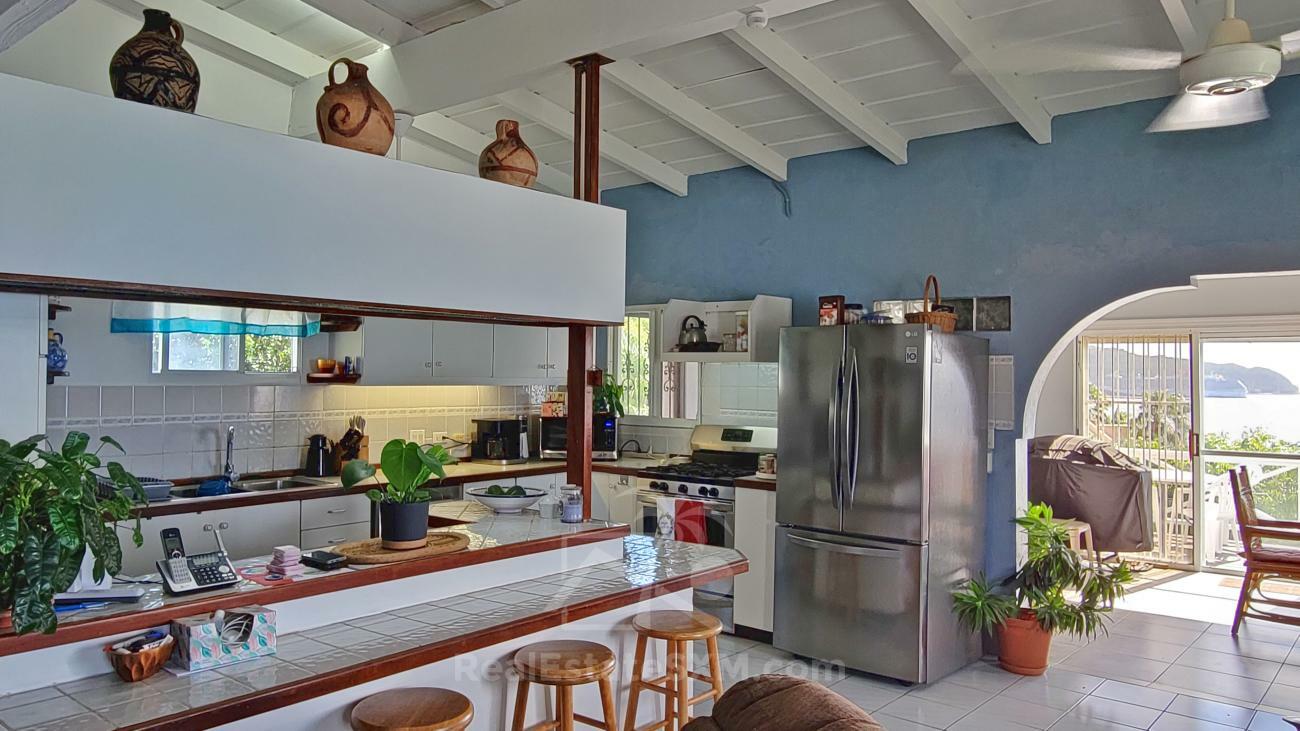 St Maarten unique house for sale in Belair 6-bedrooms, amazing views, great rental potential
