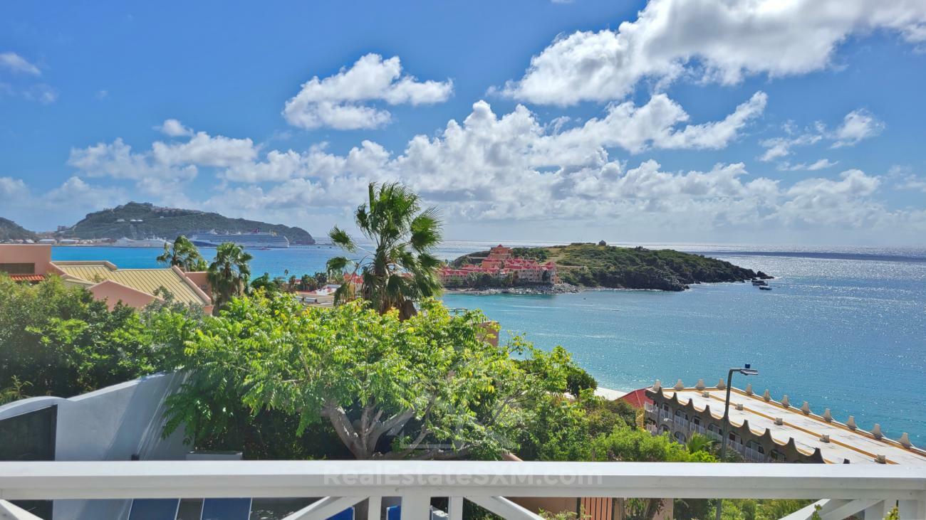 St Maarten unique house for sale in Belair 6-bedrooms, amazing views, great rental potential
