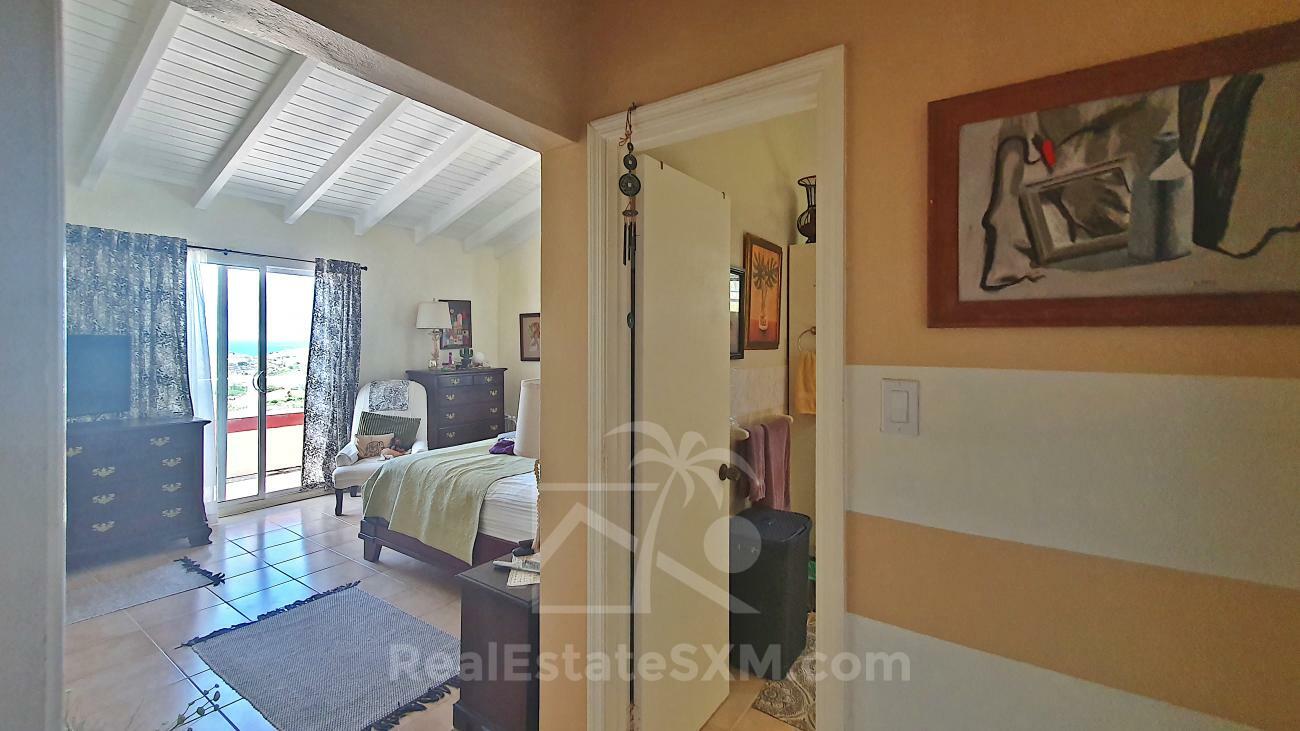 House for sale in St Maarten Guana Bay. Amazing ocean views. 3-levels, extra room PRICE DROP! No HOA