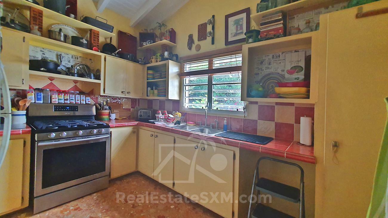 House for sale in St Maarten Guana Bay. Amazing ocean views. 3-levels, extra room PRICE DROP! No HOA