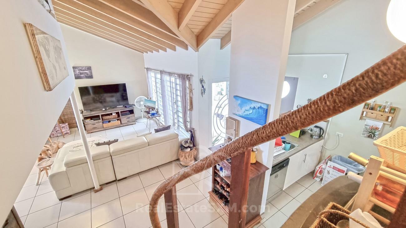 3-bedroom + Studio condo in Sint Maarten, Cupecoy, Tradewinds. Two levels, walking distance to beach