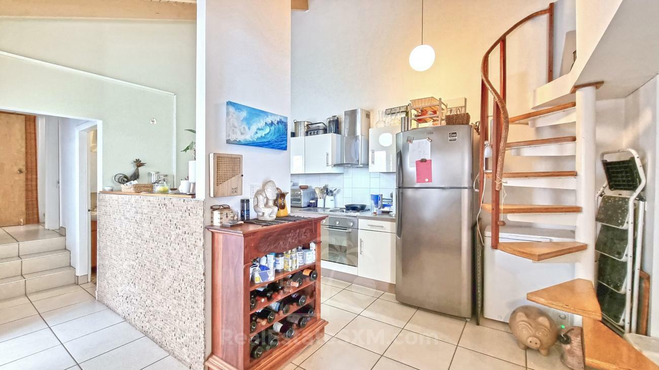 3-bedroom + Studio condo in Sint Maarten, Cupecoy, Tradewinds. Two levels, walking distance to beach