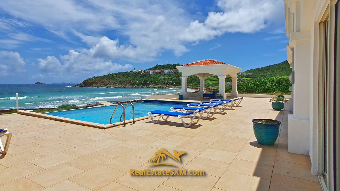St Maarten beachfront villa for sale in Guana Bay, Casa Sunshine, 10 bedrooms, unique property