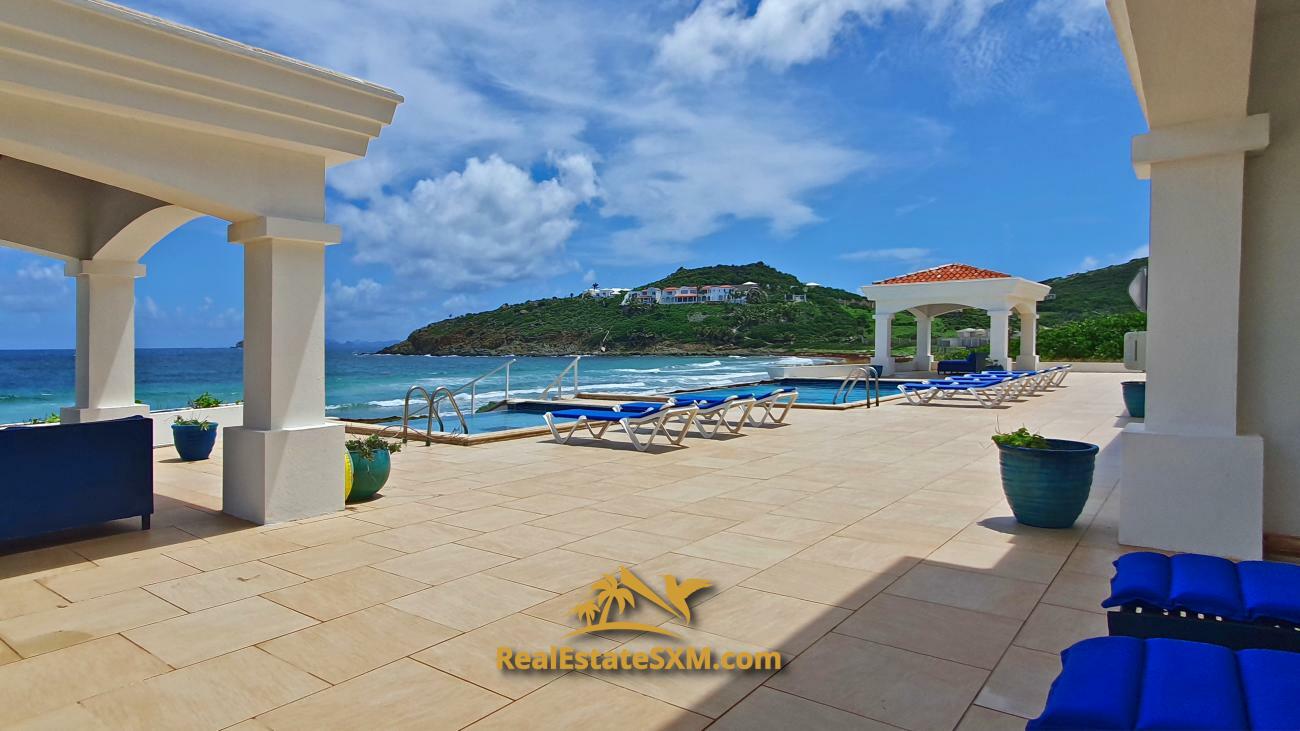 St Maarten beachfront villa for sale in Guana Bay, Casa Sunshine, 10 bedrooms, unique property