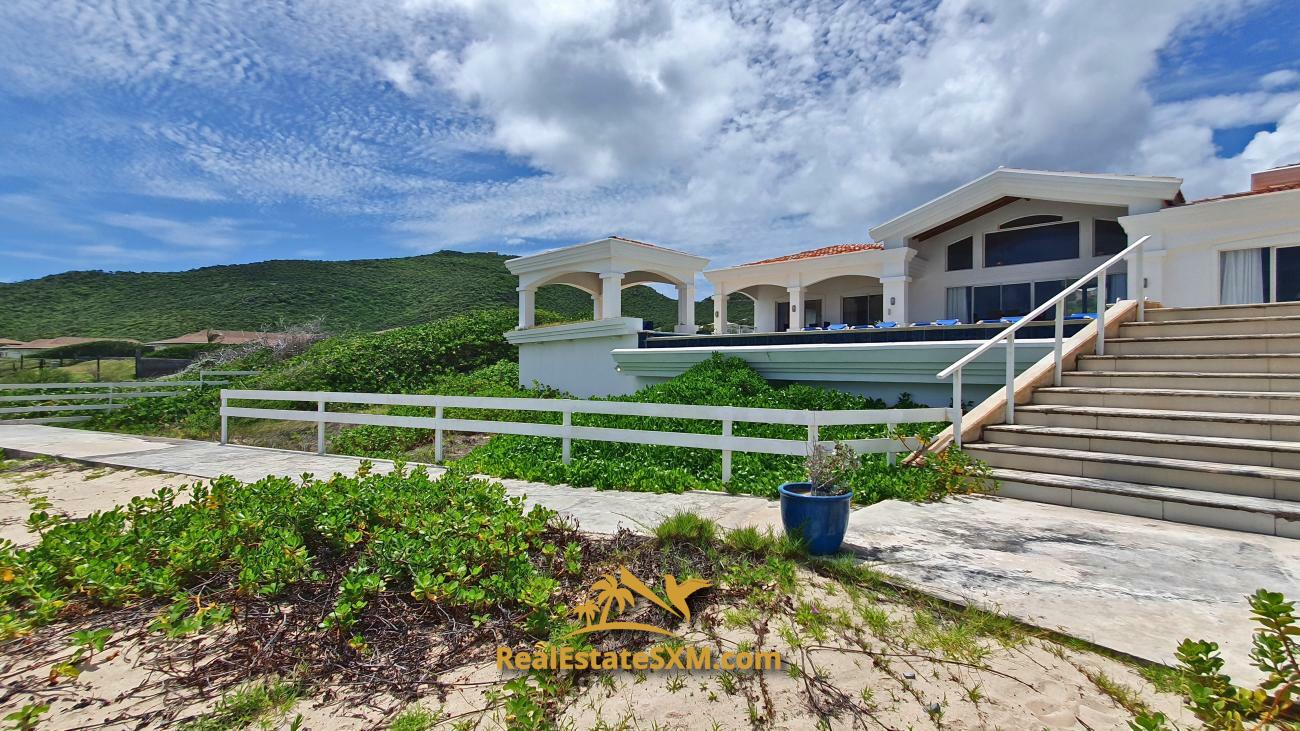 St Maarten beachfront villa for sale in Guana Bay, Casa Sunshine, 10 bedrooms, unique property