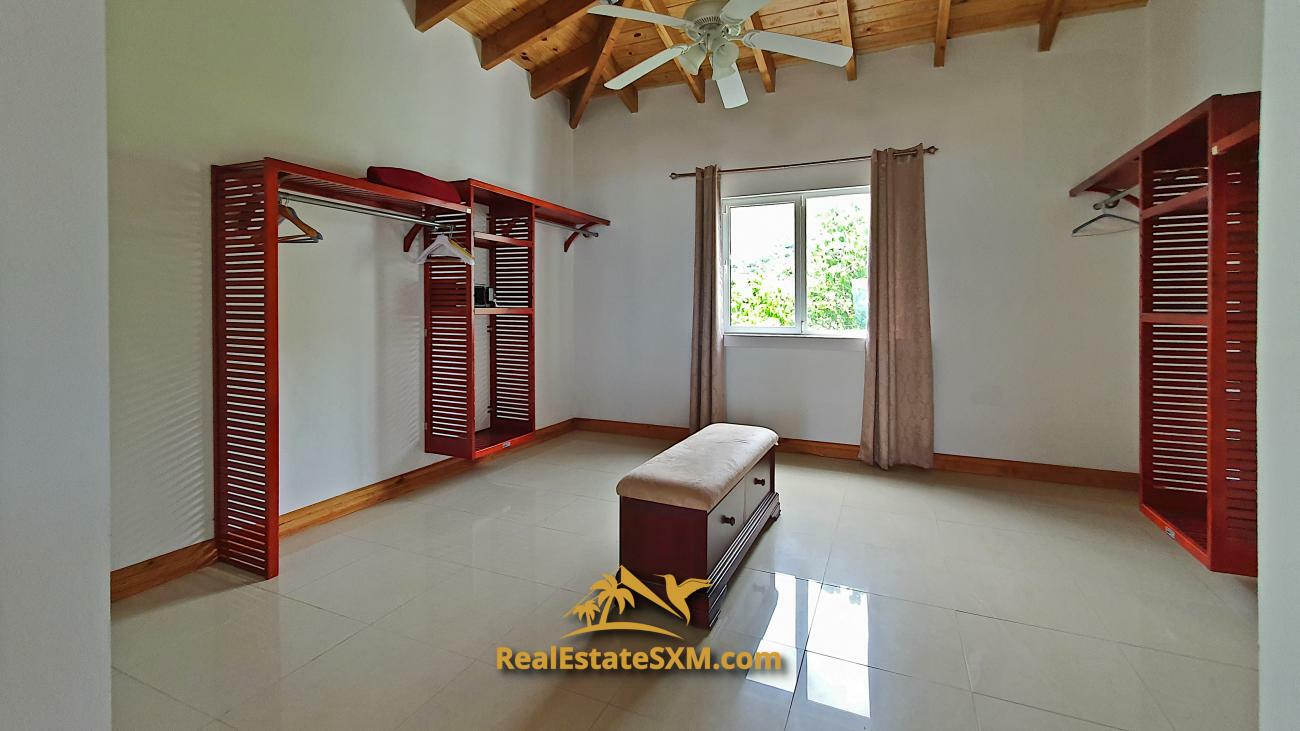 St Maarten beachfront villa for sale in Guana Bay, Casa Sunshine, 10 bedrooms, unique property