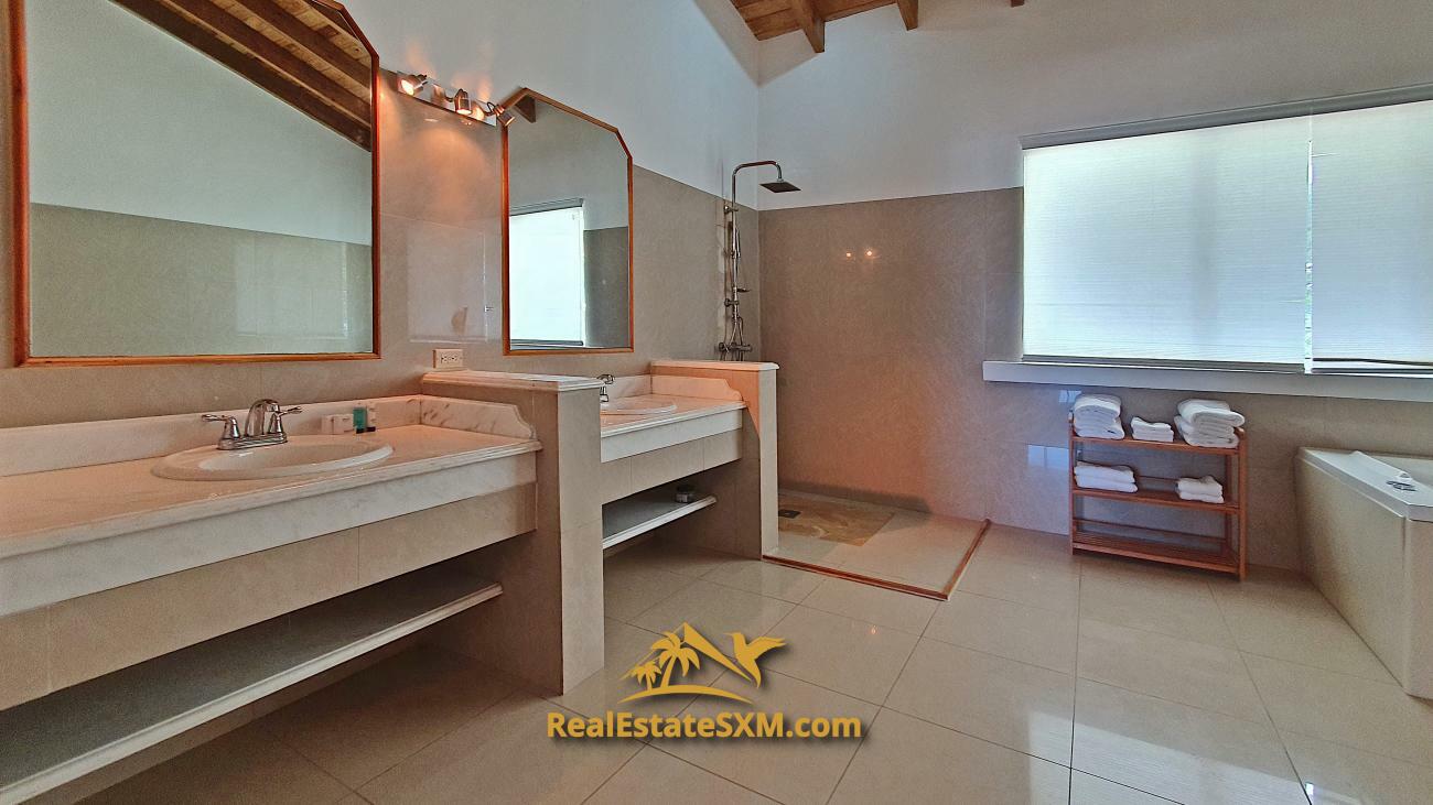 St Maarten beachfront villa for sale in Guana Bay, Casa Sunshine, 10 bedrooms, unique property