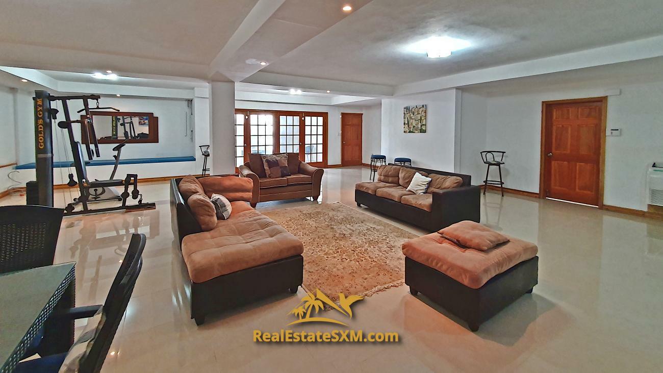 St Maarten beachfront villa for sale in Guana Bay, Casa Sunshine, 10 bedrooms, unique property