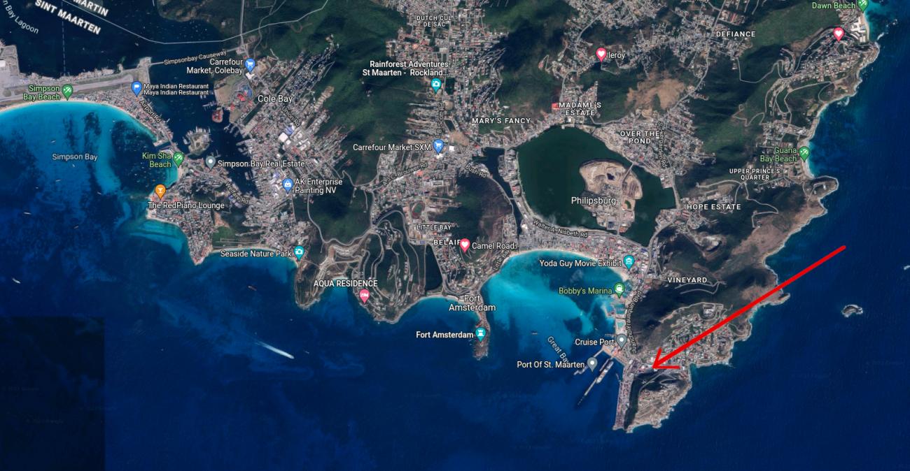 Big flat land for sale in St Maarten. 3 lots of total 4,130sqm in Point Blanche