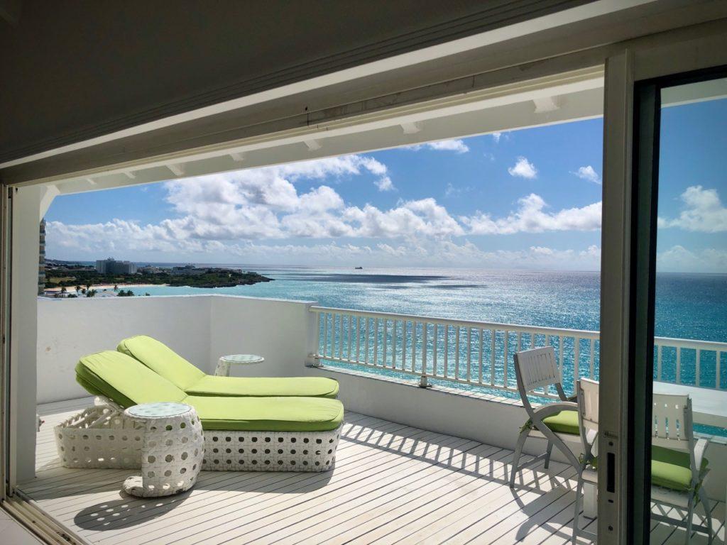 Sapphire Penthouse Beachfront Cupecoy, Real Estate