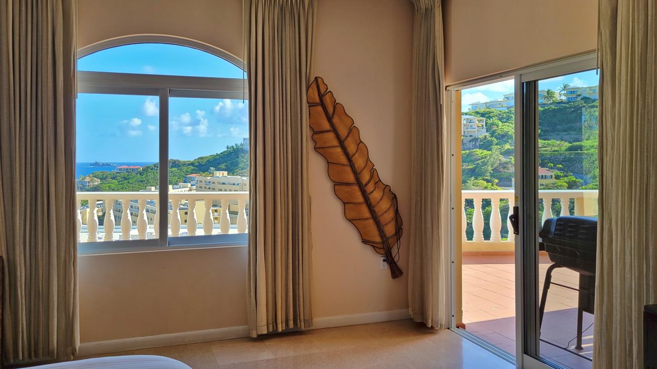 Condo for sale in SXM, modern 2 bedrooms with amazing views in Princess Heights awarded hotel