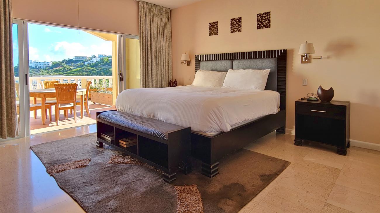 Condo for sale in SXM, modern 2 bedrooms with amazing views in Princess Heights awarded hotel
