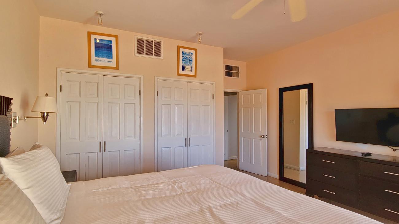 Condo for sale in SXM, modern 2 bedrooms with amazing views in Princess Heights awarded hotel