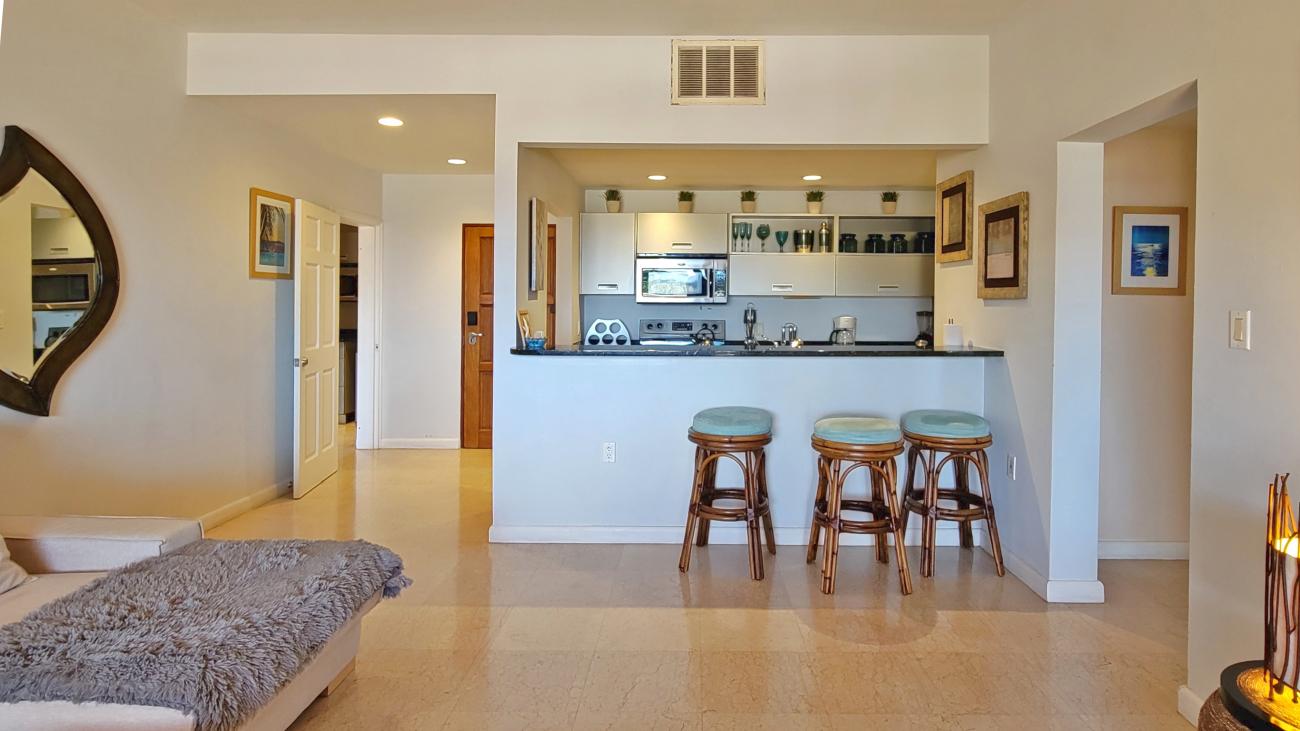 Condo for sale in SXM, modern 2 bedrooms with amazing views in Princess Heights awarded hotel