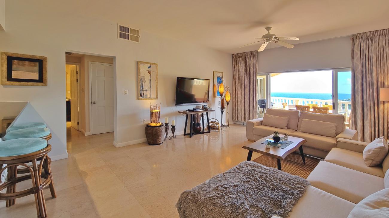 Condo for sale in SXM, modern 2 bedrooms with amazing views in Princess Heights awarded hotel