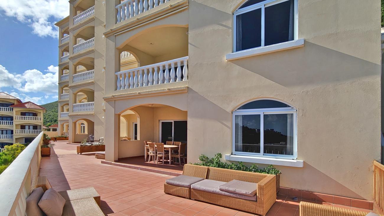 Condo for sale in SXM, modern 2 bedrooms with amazing views in Princess Heights awarded hotel