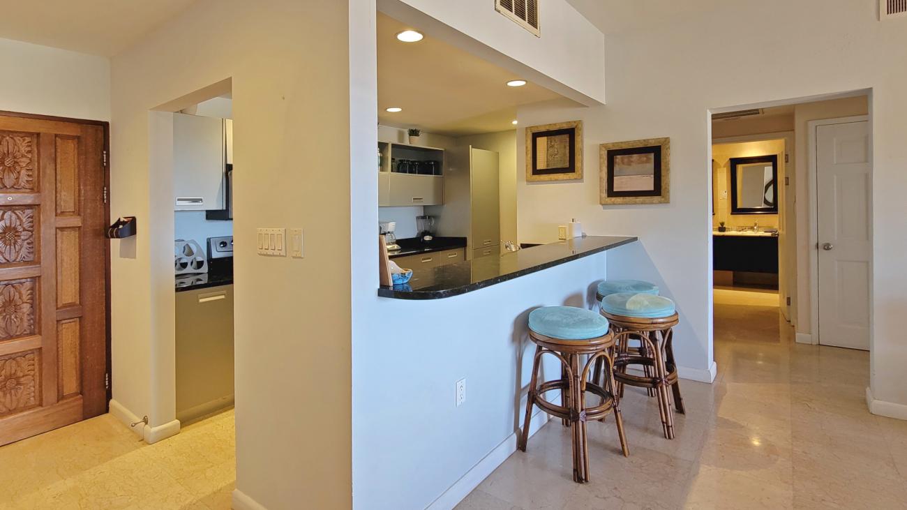 Condo for sale in SXM, modern 2 bedrooms with amazing views in Princess Heights awarded hotel