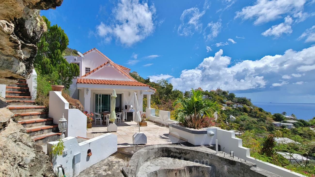 St Maarten property for sale: Stunning Villa Punta Blanca in Point Blanche, ocean views