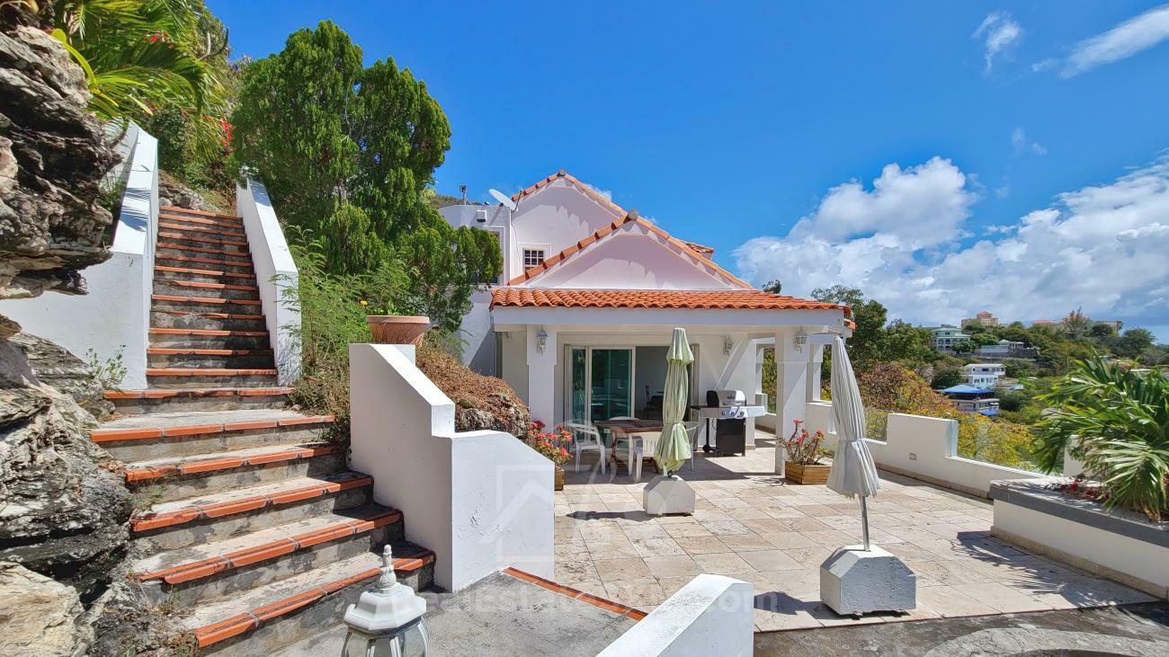 St Maarten property for sale: Stunning Villa Punta Blanca in Point Blanche, ocean views