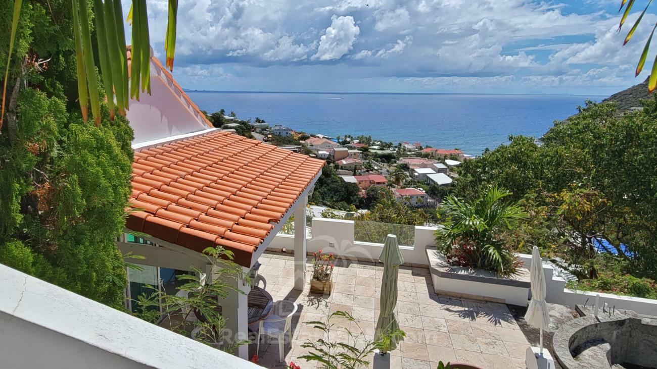 St Maarten property for sale: Stunning Villa Punta Blanca in Point Blanche, ocean views