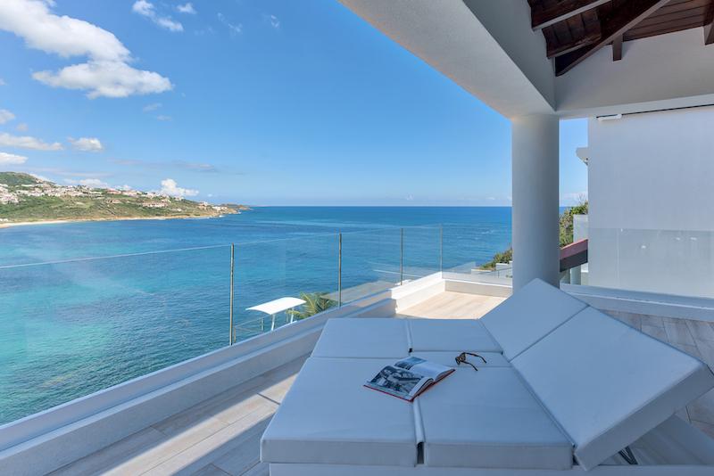 Caribbean luxury property for sale in St Maarten, hillside villa Amalia, Guana Bay. Unique!