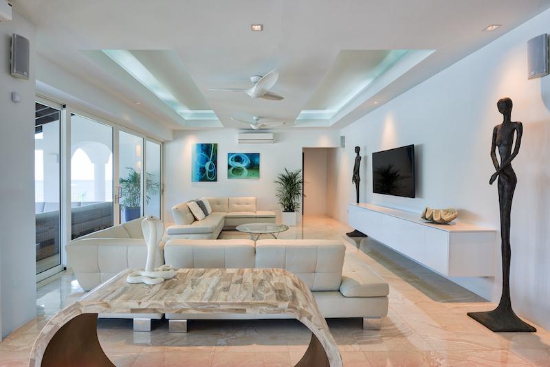 Caribbean luxury property for sale in St Maarten, hillside villa Amalia, Guana Bay. Unique!