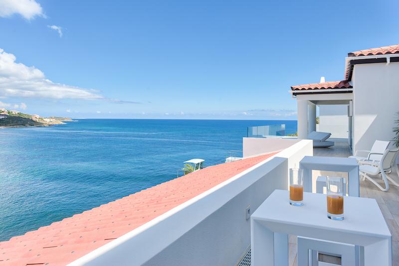 Caribbean luxury property for sale in St Maarten, hillside villa Amalia, Guana Bay. Unique!